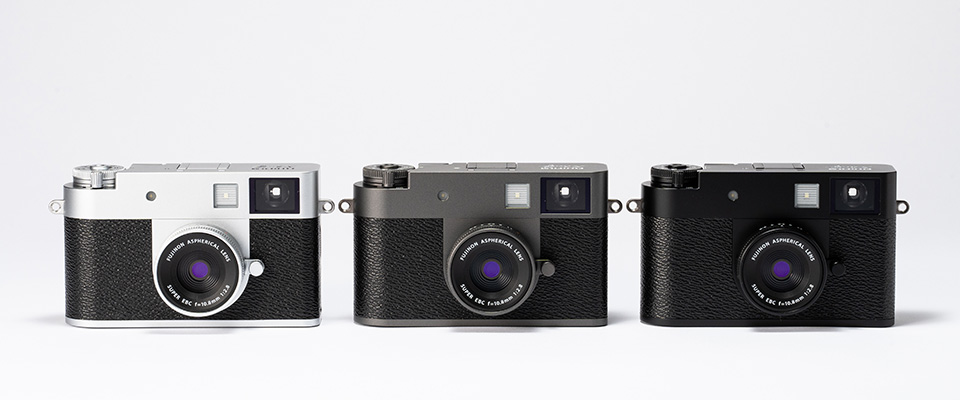 X half（FUJIFILM X-HF1）